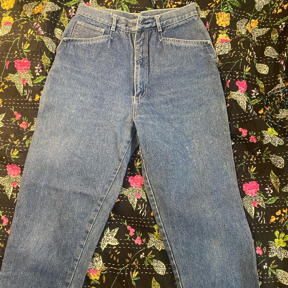 Vintage 90’s straight leg Mom jeans
